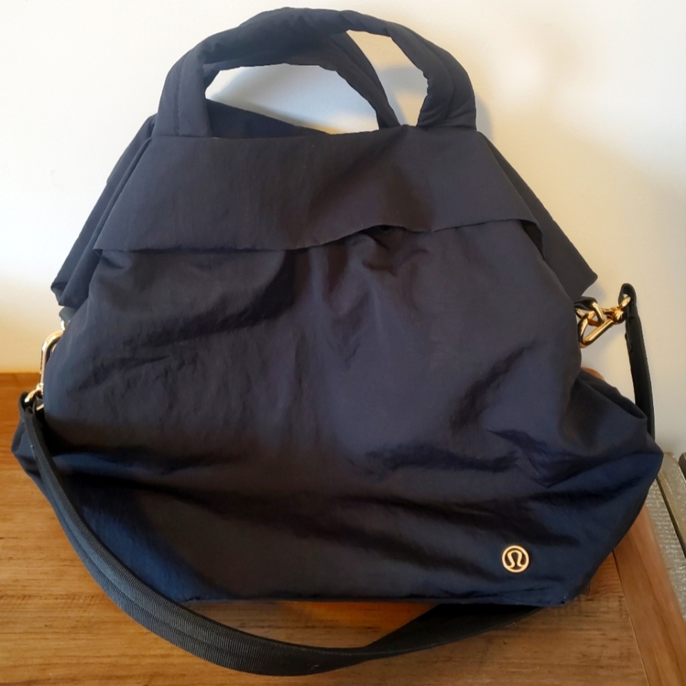 Lululemon On my Level Bag